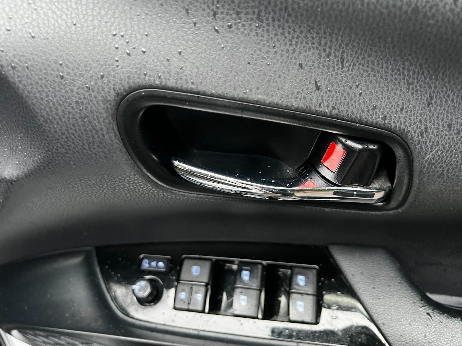 Used Toyota Prius 2024 for sale - 77140941: Photo 17