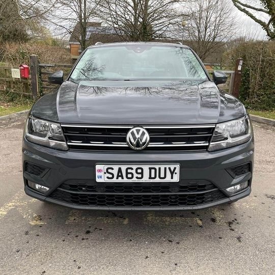 Used Volkswagen Tiguan 2019 for sale - 76662556: Photo 1