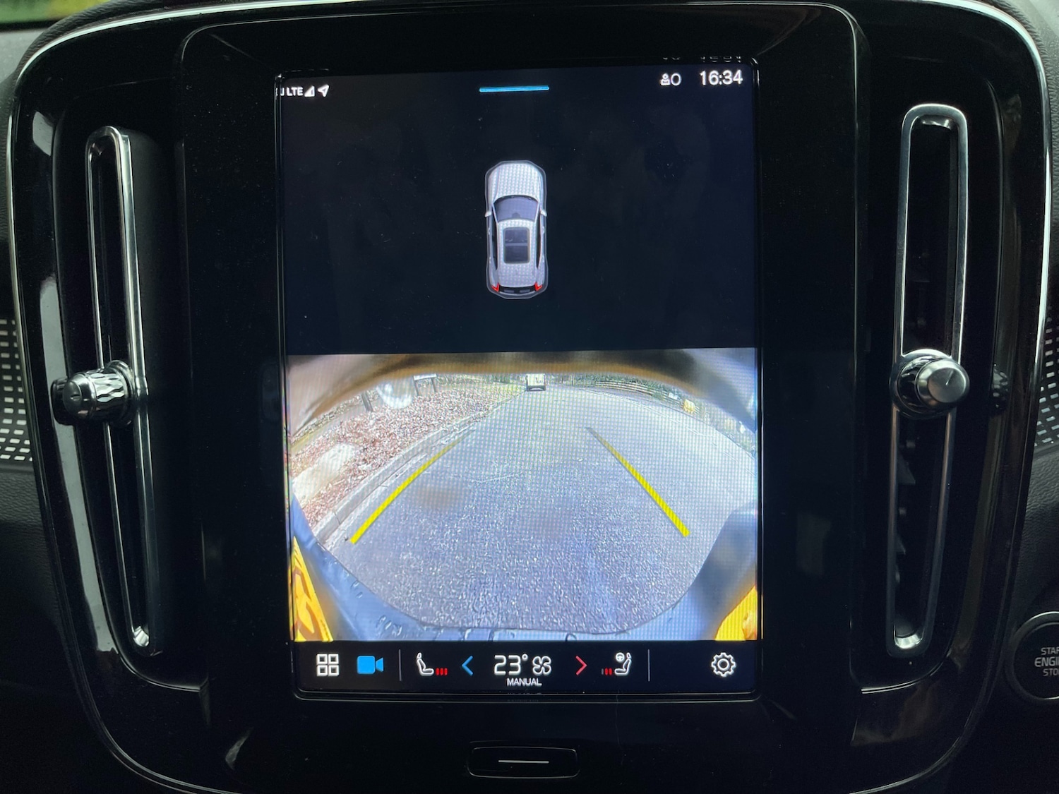 Used Volvo XC40 2025 for sale - 77736244: Photo 15