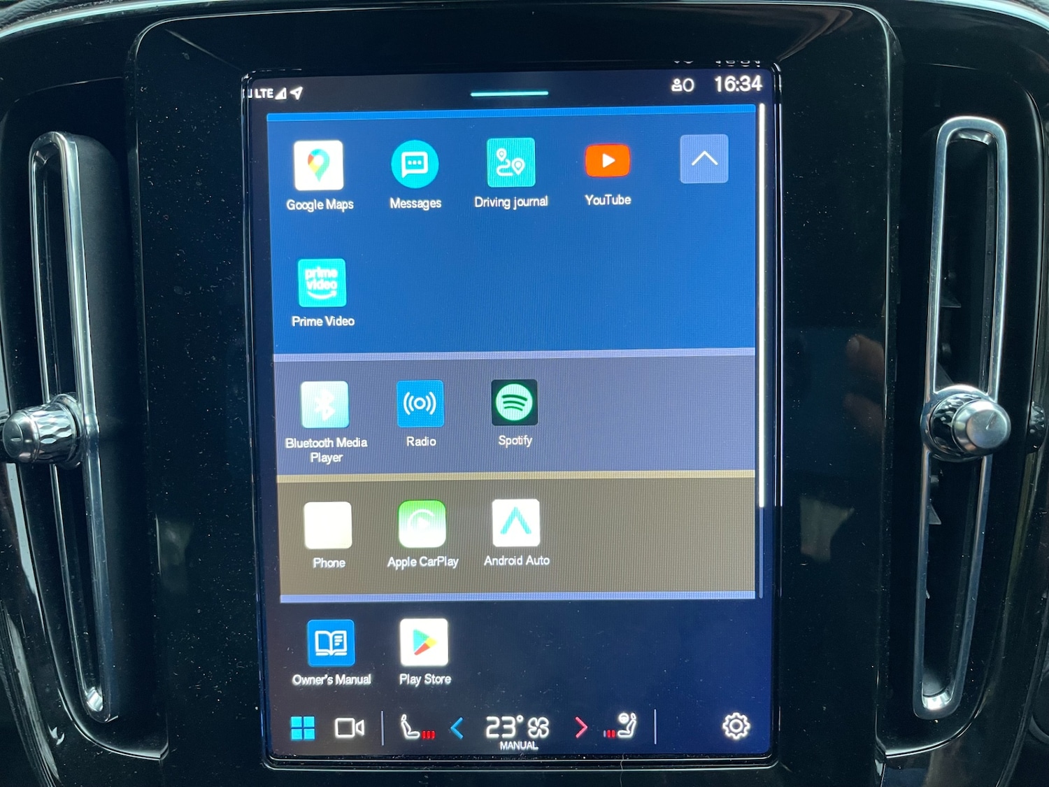 Used Volvo XC40 2025 for sale - 77736244: Photo 17