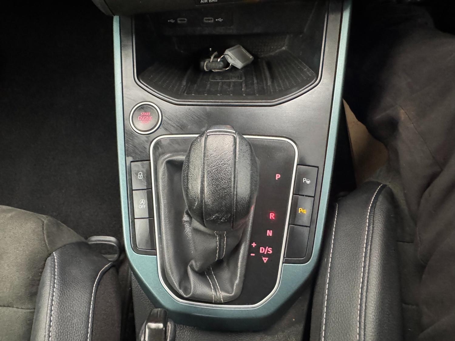 Used Volvo XC40 2025 for sale - 77736244: Photo 24