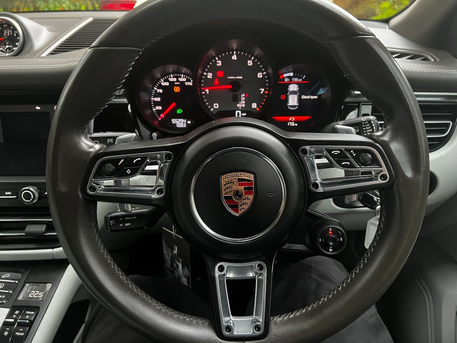 Used Porsche Macan 2020 for sale - 76864262: Photo 15