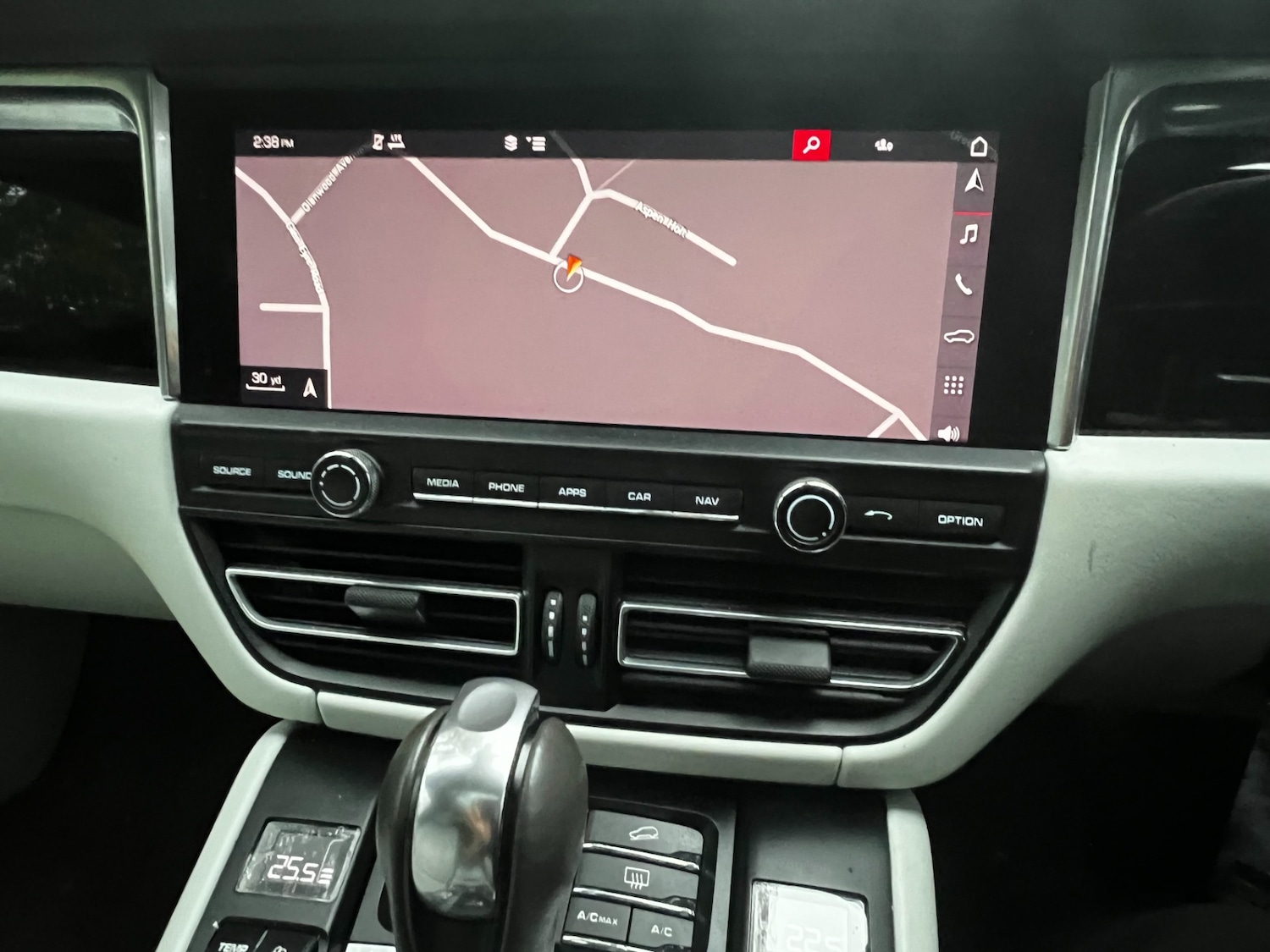 Used Porsche Macan 2020 for sale - 76864262: Photo 17