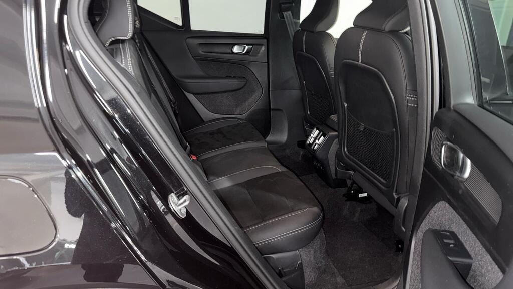 Used Volvo XC40 2024 for sale - 76864287: Photo 10