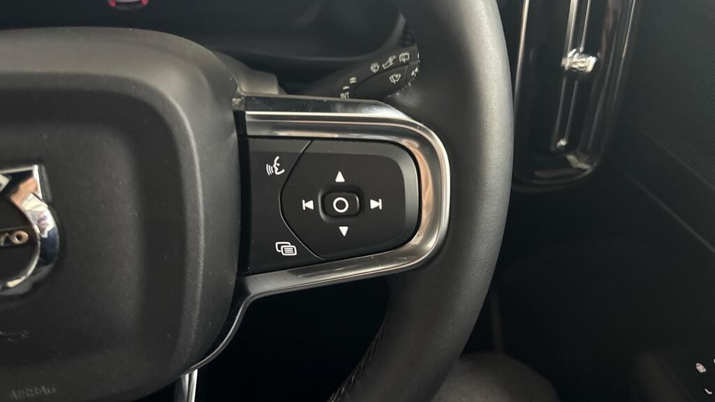 Used Volvo XC40 2024 for sale - 76864287: Photo 13