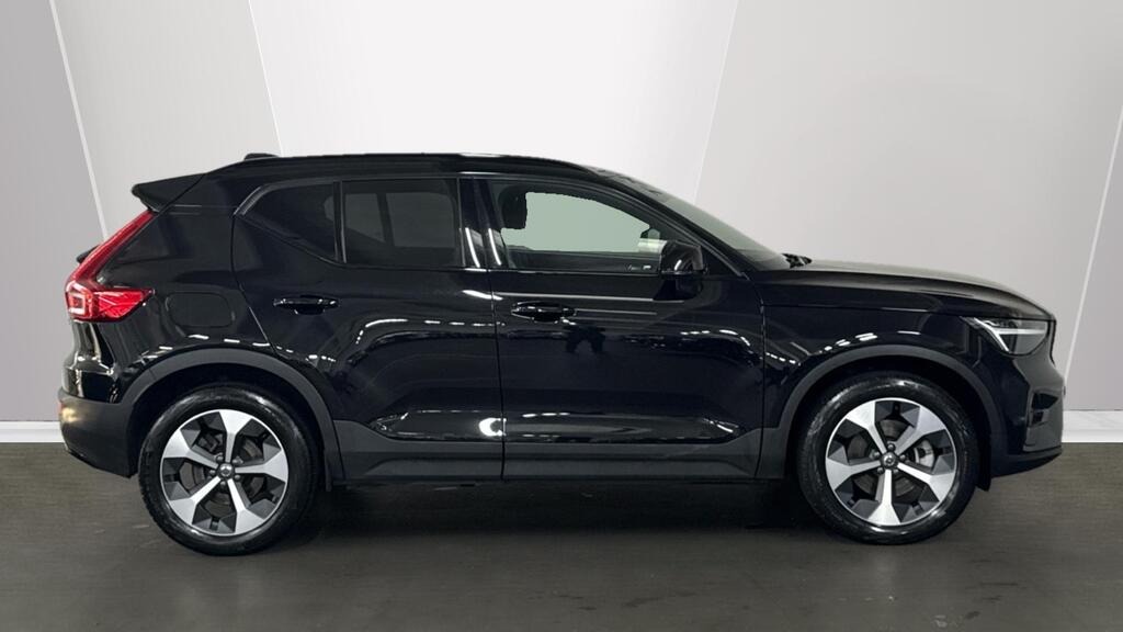 Used Volvo XC40 2024 for sale - 76864287: Photo 3
