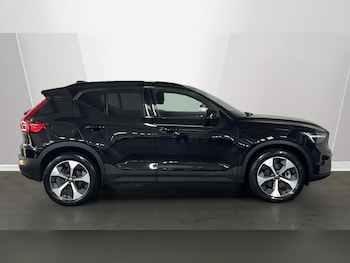 Used Volvo XC40 2024 for sale - 76864287: Photo