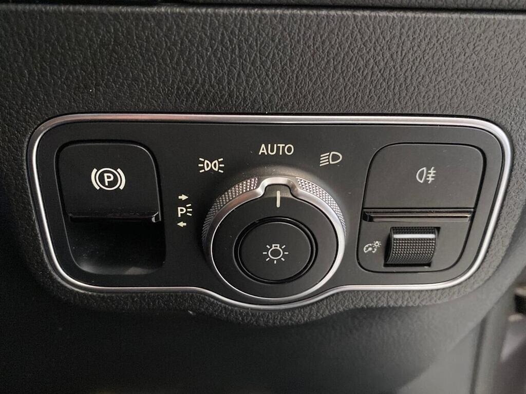 Used Mercedes-Benz EQA 2023 for sale - 76422128: Photo 17