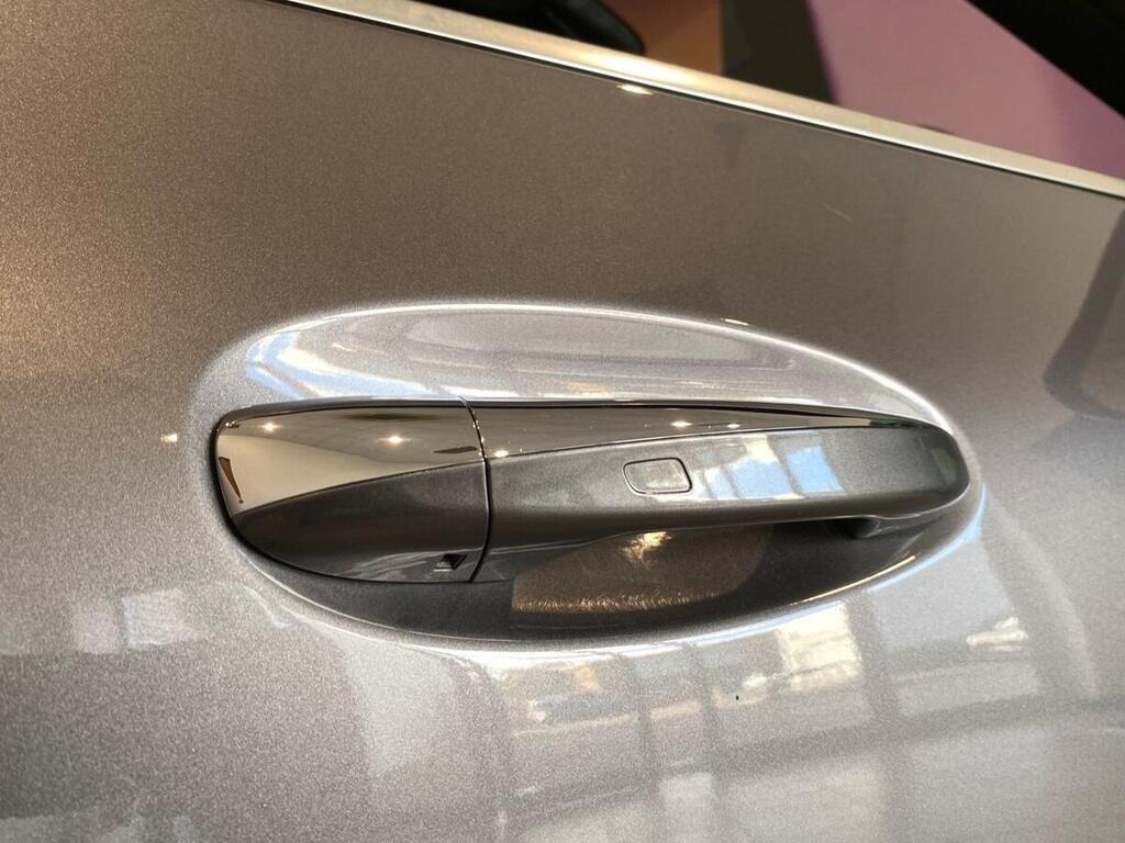 Used Mercedes-Benz EQA 2023 for sale - 76422128: Photo 6