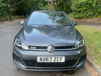 Used Volkswagen Golf 2017 for sale - 79168375: Photo