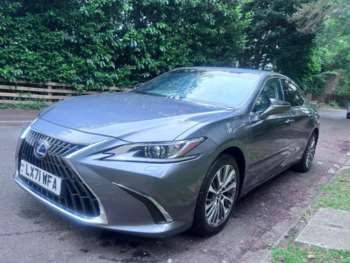 2021 (71) - 300h 2.5 4dr CVT