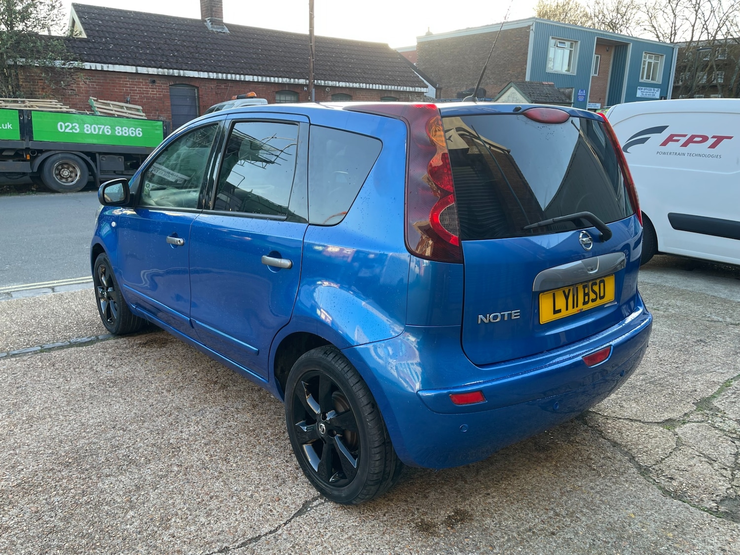 Used Nissan Note 2011 for sale - 77921582: Photo 7