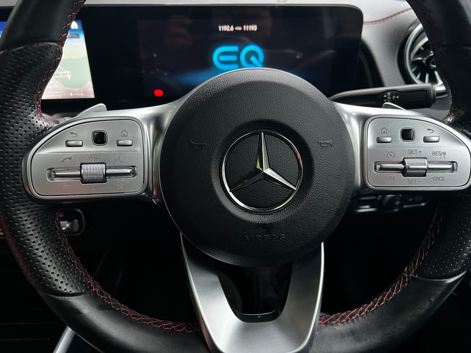 Used Mercedes-Benz EQB 2023 for sale - 76380026: Photo 26