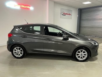 Used Ford Fiesta 2017 for sale - 78401282: Photo