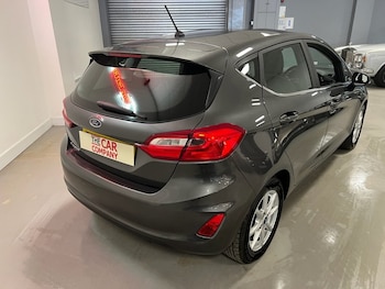 Used Ford Fiesta 2017 for sale - 78401282: Photo