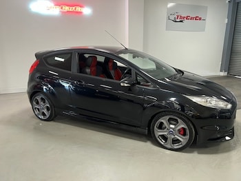 Used Ford Fiesta 2015 for sale - 78401062: Photo