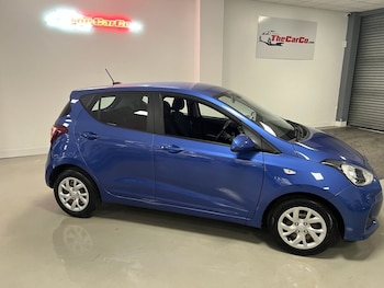Used Hyundai i10 2019 for sale - 78400903: Photo