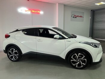 Used Toyota C-HR 2019 for sale - 78401335: Photo