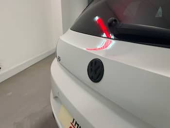 Used Volkswagen Scirocco 2015 for sale - 79737624: Photo