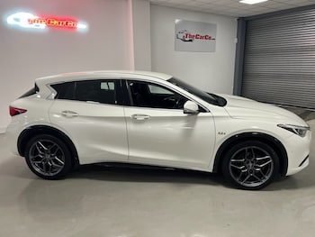 Used Infiniti Q30 2016 for sale - 78401294: Photo