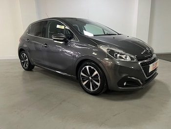 Used Peugeot 208 2019 for sale - 78401338: Photo