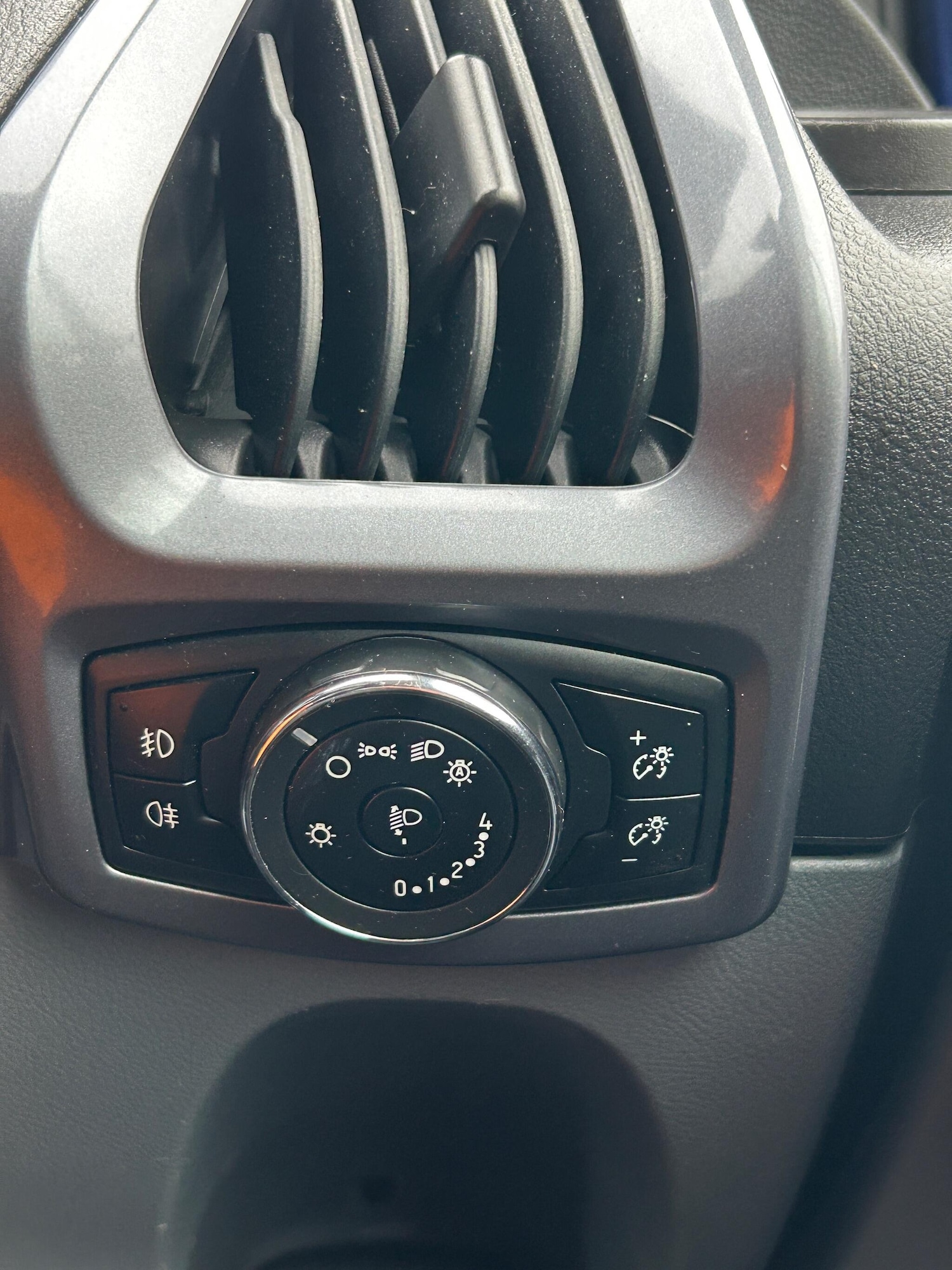 Used Ford Transit Custom 2017 for sale - 76498996: Photo 11