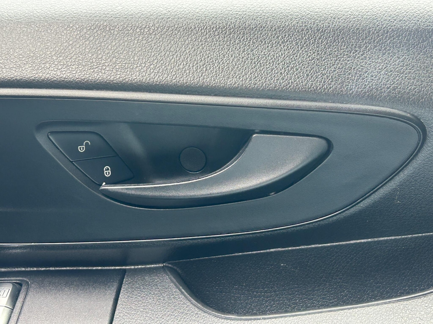 Used Mercedes-Benz Vito 2016 for sale - 76988058: Photo 12