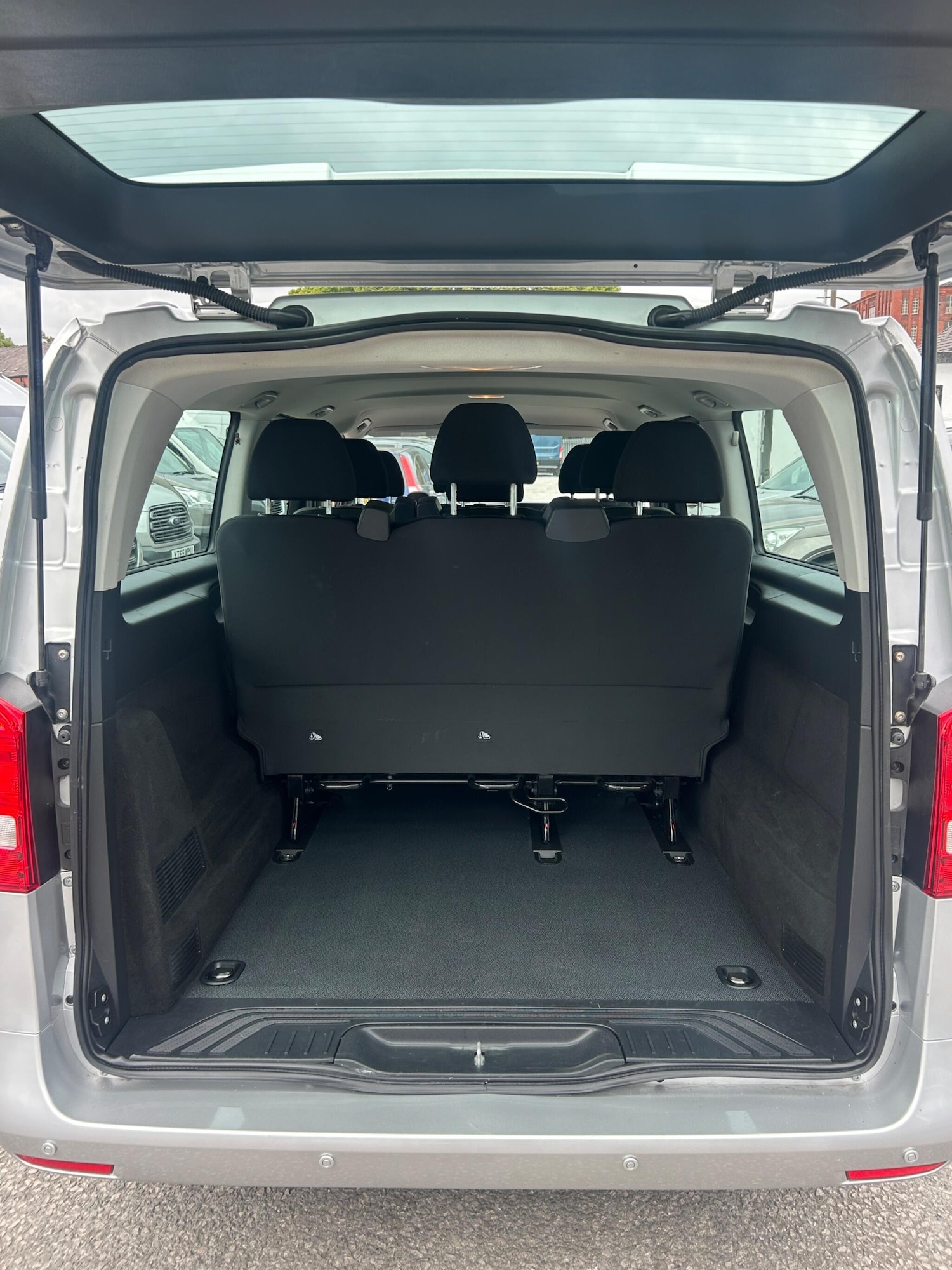 Used Mercedes-Benz Vito 2016 for sale - 76988058: Photo 24