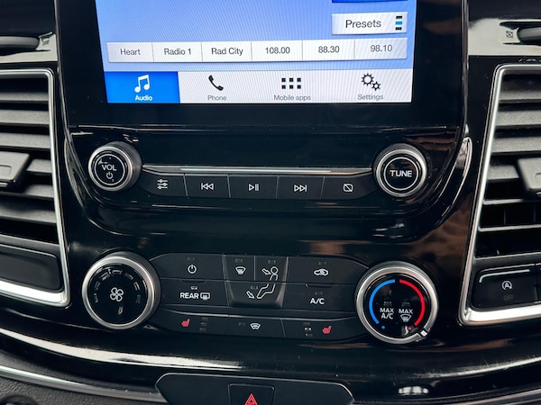 Used Ford Tourneo Custom 2018 for sale - 72833364: Photo 28