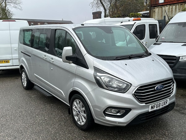 Used Ford Tourneo Custom 2018 for sale - 72833364: Photo 2