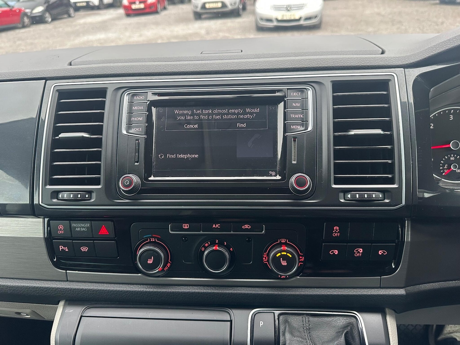 Used Volkswagen Transporter 2017 for sale - 76715483: Photo 18