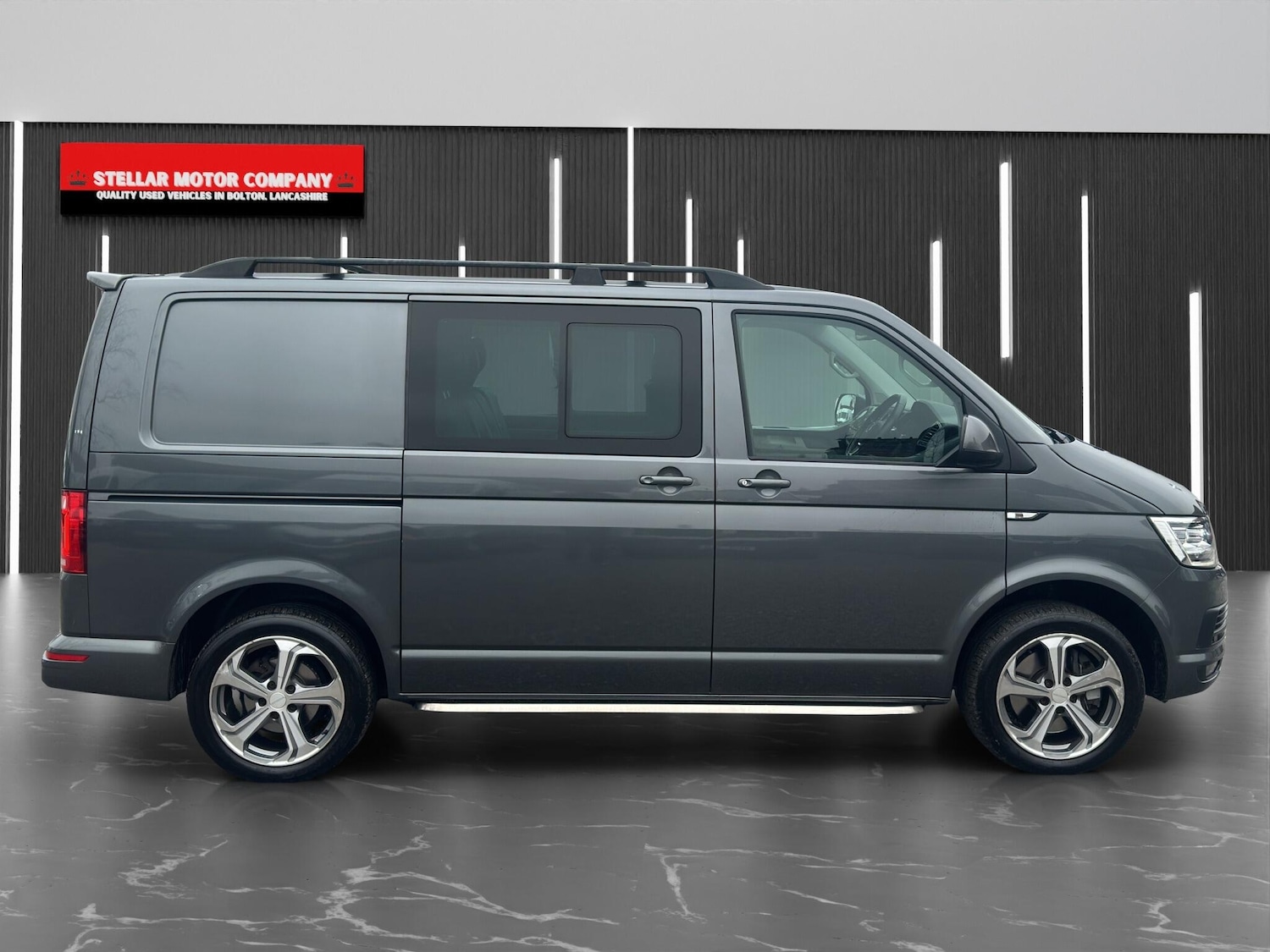 Used Volkswagen Transporter 2017 for sale - 76715483: Photo 8