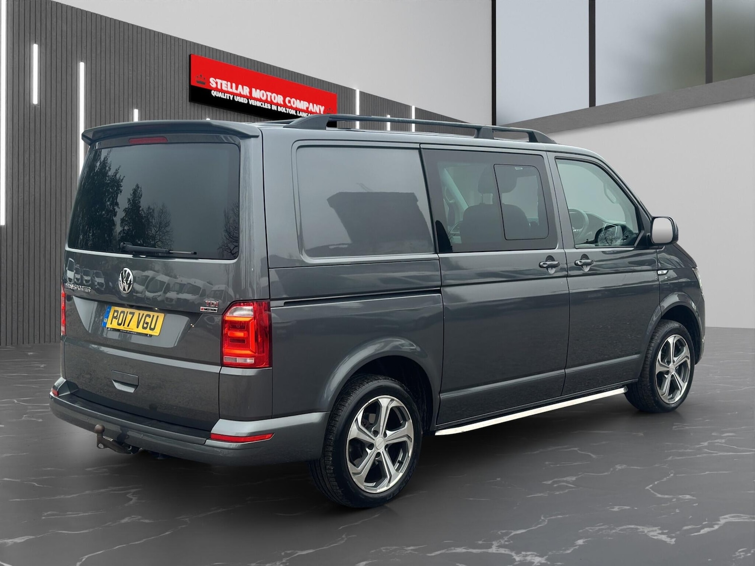 Used Volkswagen Transporter 2017 for sale - 76715483: Photo 9