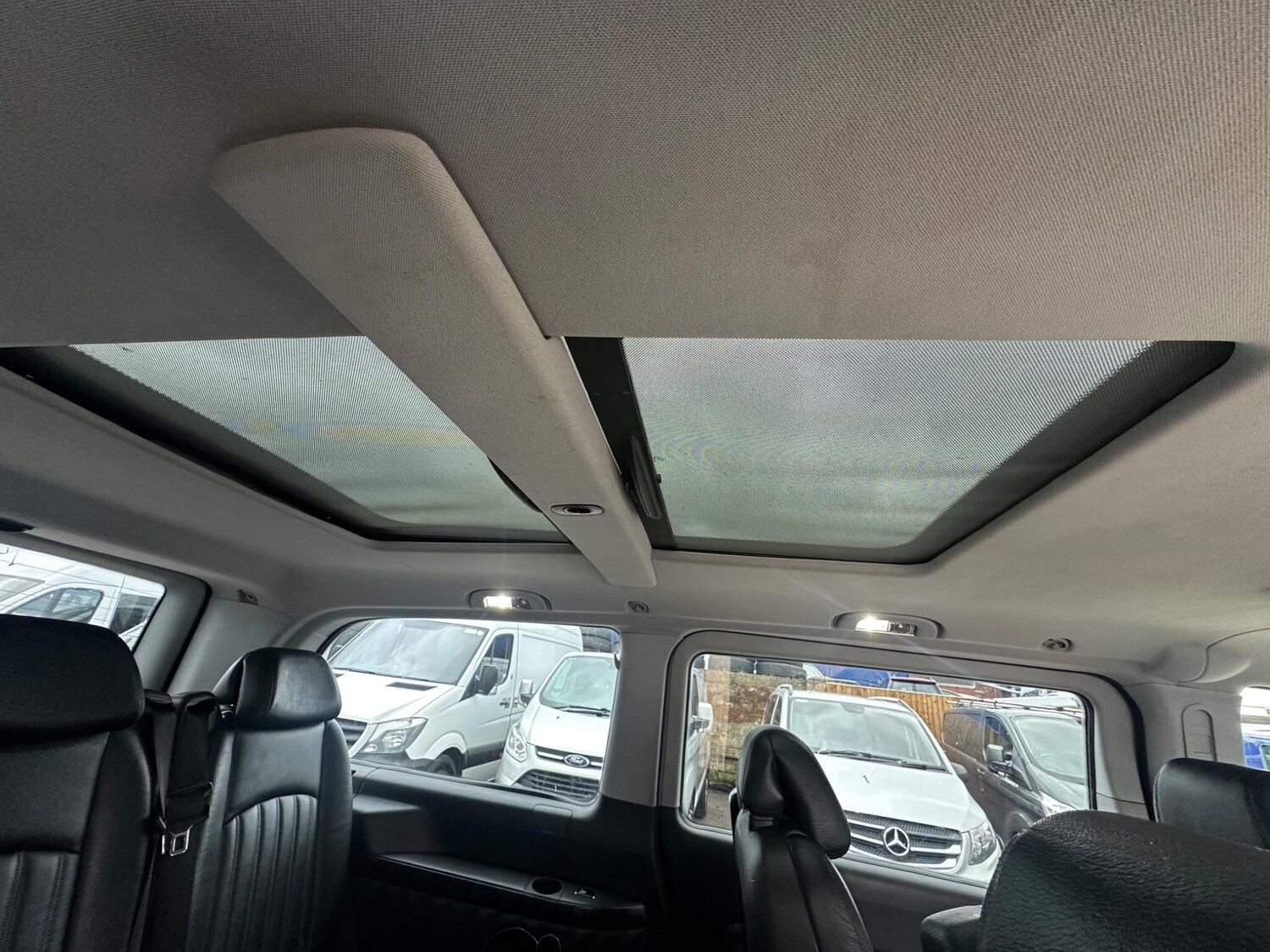 Used Mercedes-Benz Viano 2013 for sale - 77838938: Photo 25