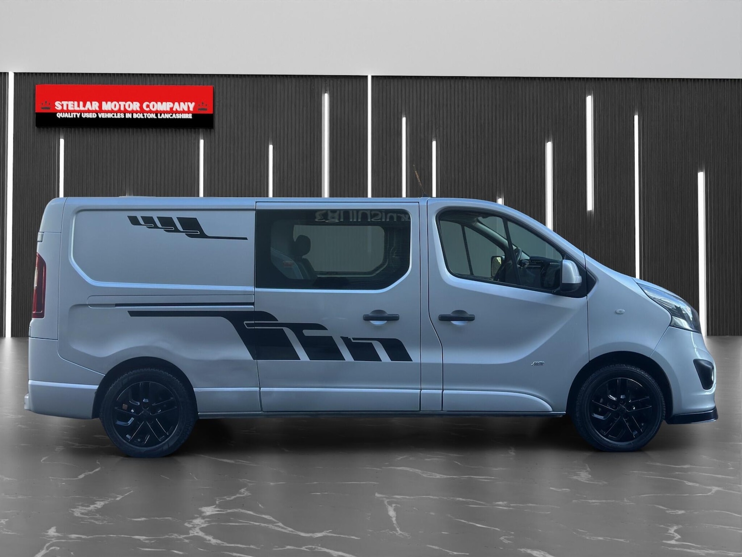 Used Vauxhall Vivaro 2016 for sale - 77704824: Photo 5