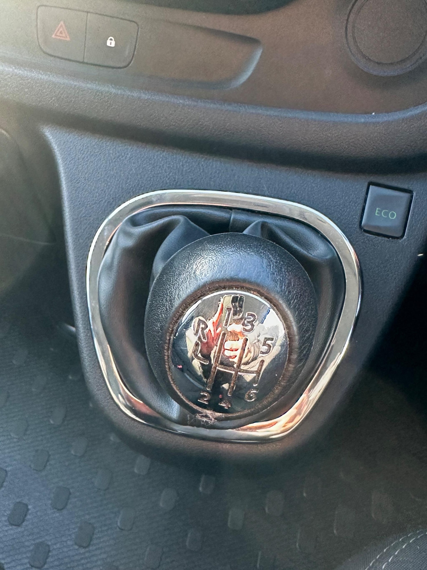 Used Vauxhall Vivaro 2016 for sale - 77704824: Photo 7