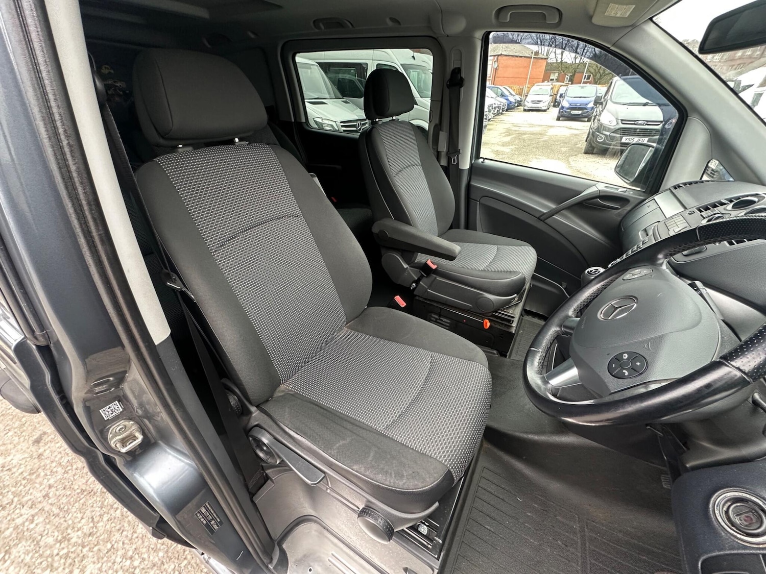 Used Mercedes-Benz Vito for sale - 77793469: Photo 9