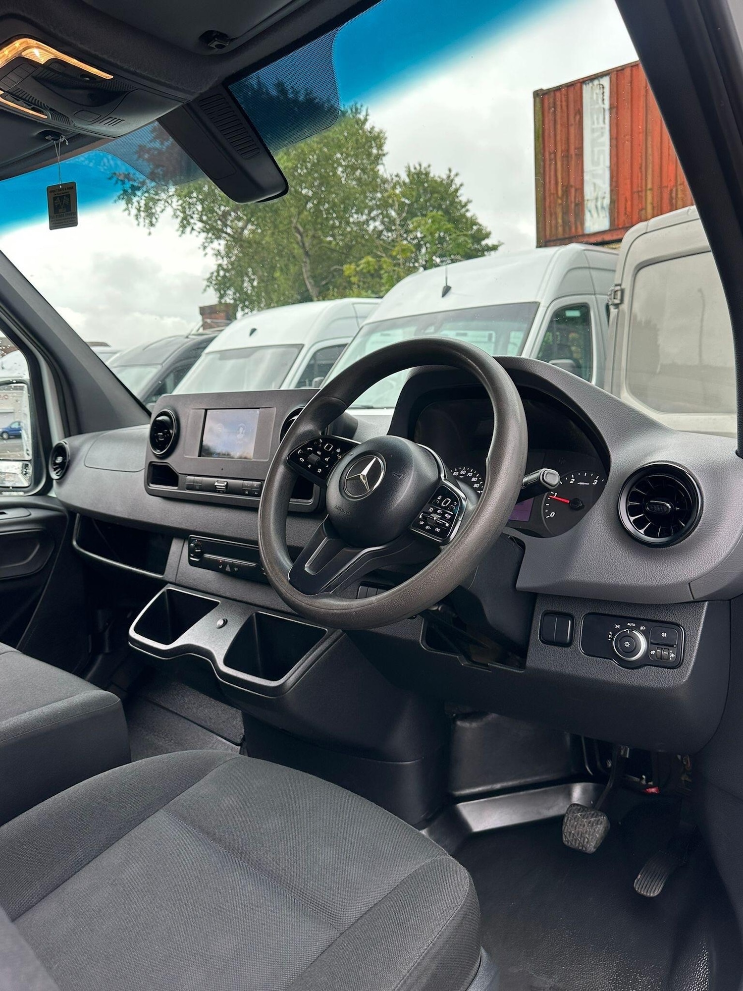 Used Mercedes-Benz Sprinter 2020 for sale - 75977069: Photo 16