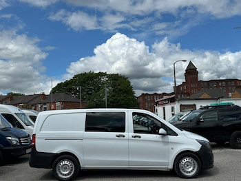 Mercedes-Benz - Vito