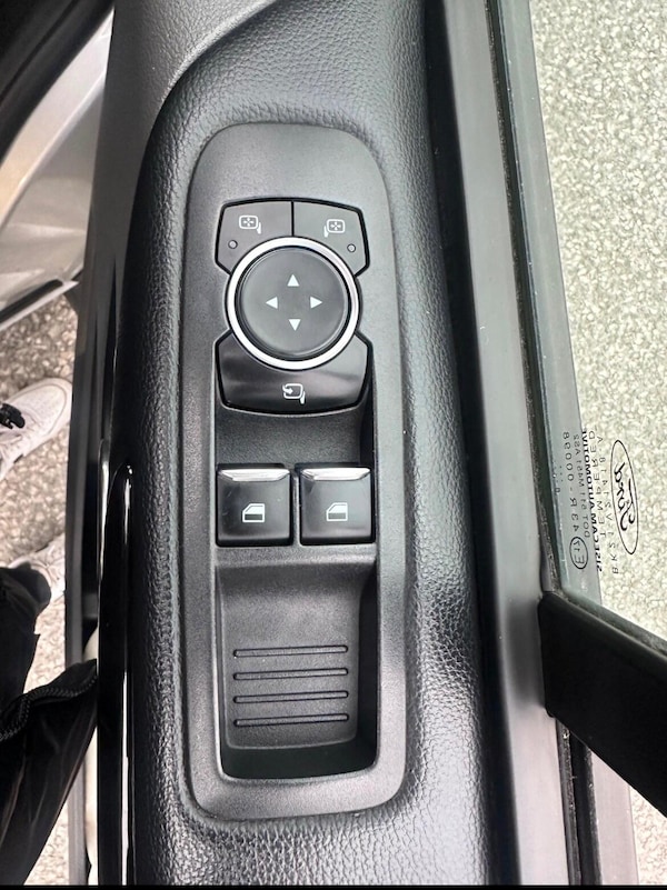 Used Ford Tourneo Custom 2021 for sale - 76306283: Photo 15