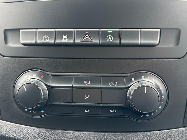 Used Mercedes-Benz Vito 2017 for sale - 75539611: Photo 11