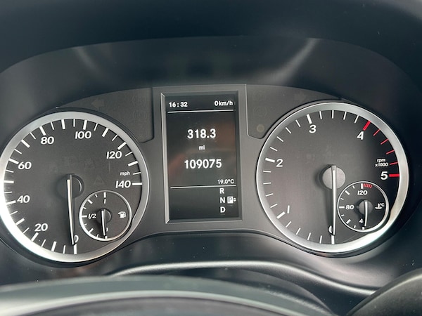 Used Mercedes-Benz Vito 2017 for sale - 75539611: Photo 16