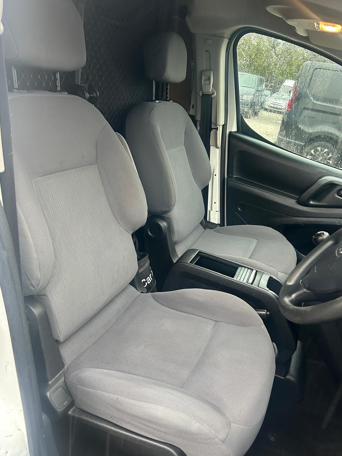 Used Peugeot Partner 2014 for sale - 76759648: Photo 10