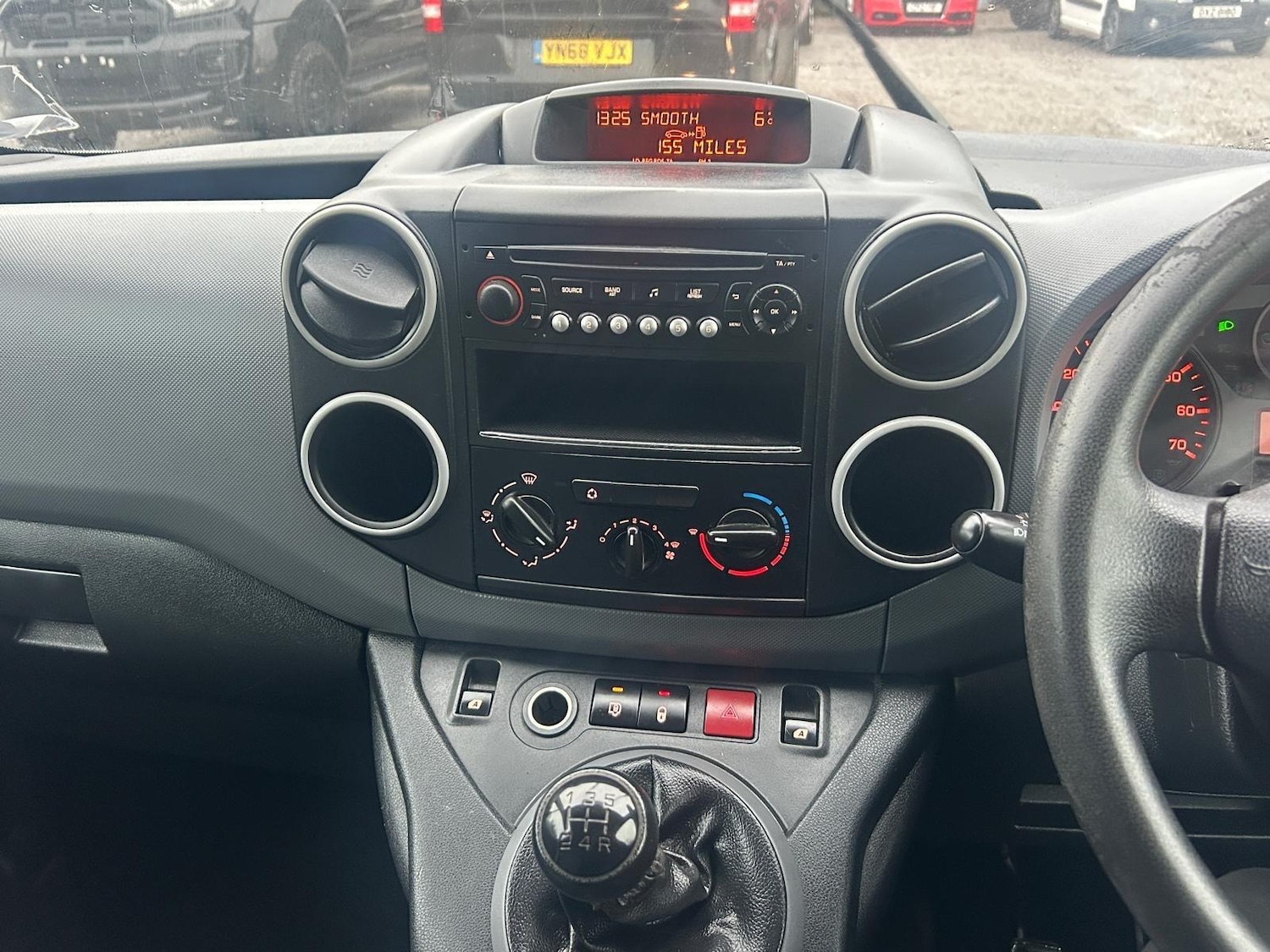 Used Peugeot Partner 2014 for sale - 76759648: Photo 12