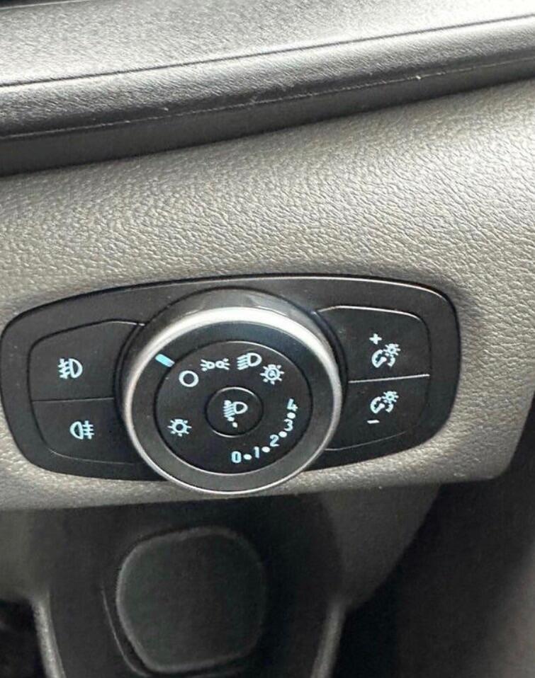 Used Ford Transit Custom 2019 for sale - 77982369: Photo 19