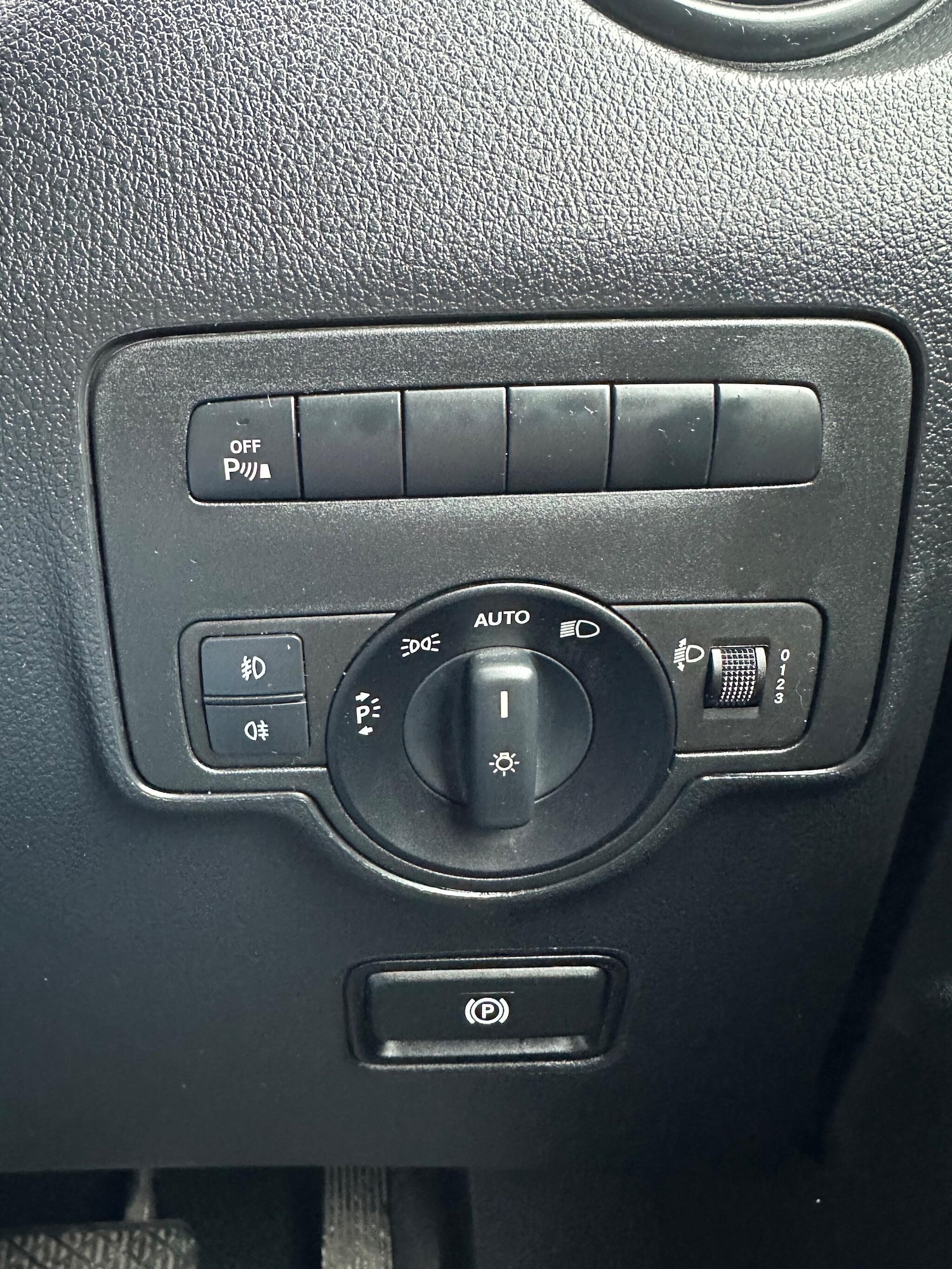 Used Mercedes-Benz Vito 2019 for sale - 77510574: Photo 11