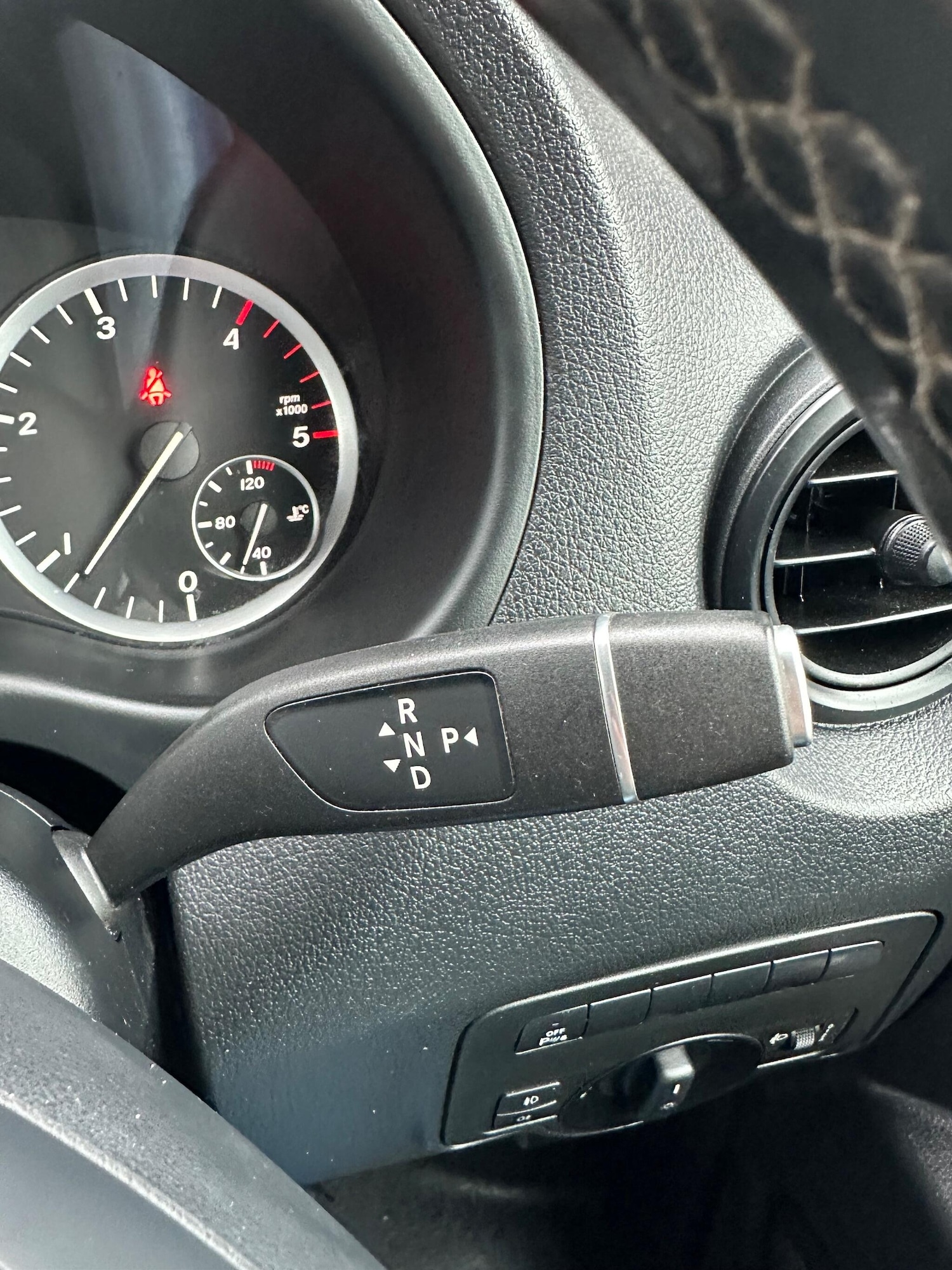 Used Mercedes-Benz Vito 2019 for sale - 77510574: Photo 12