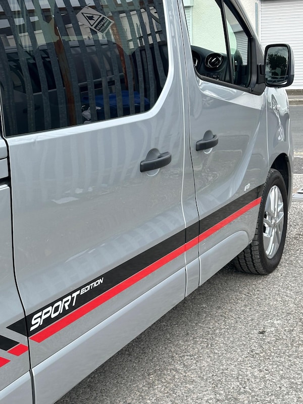 Used Vauxhall Vivaro 2017 for sale - 76152179: Photo 10