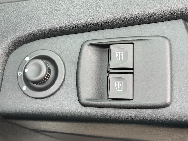 Used Vauxhall Vivaro 2017 for sale - 76152179: Photo 16