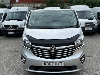 Used Vauxhall Vivaro 2017 for sale - 76152179: Photo